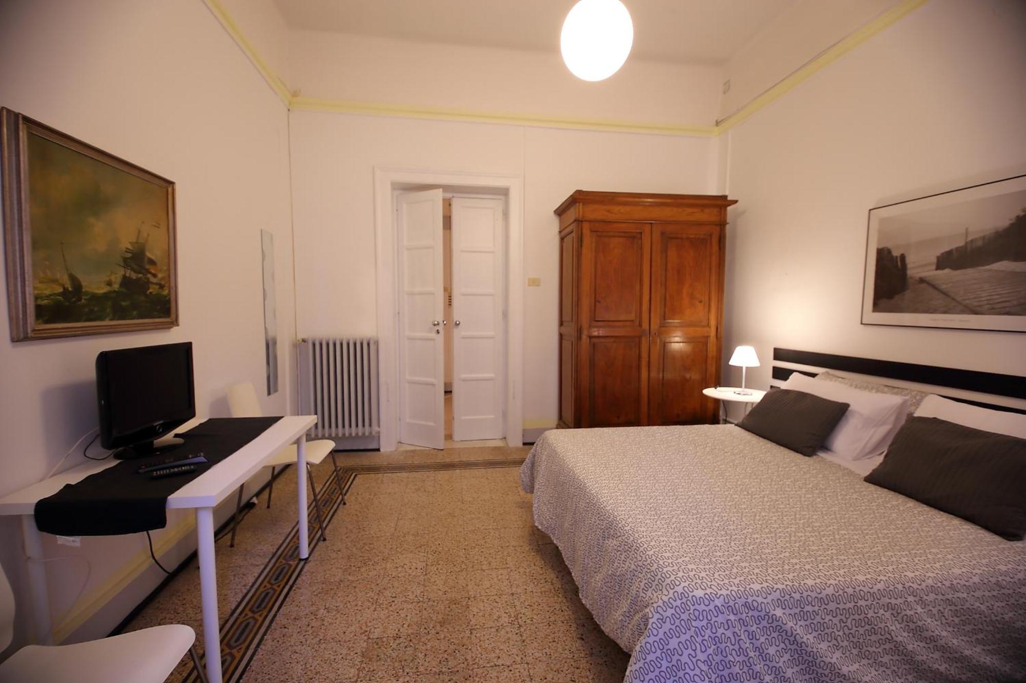 Room And Suite - Bari Centrale - Εξωτερικό φωτογραφία